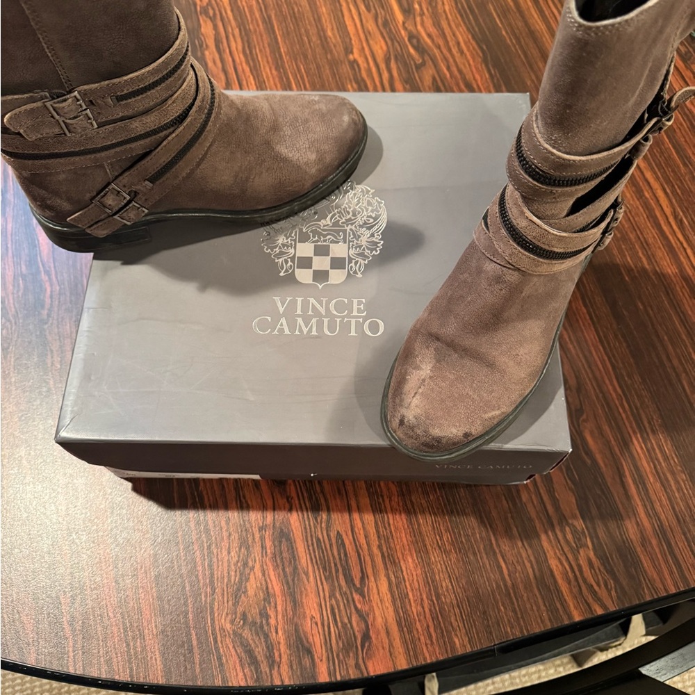 VINCE CAMUTO BOOTS